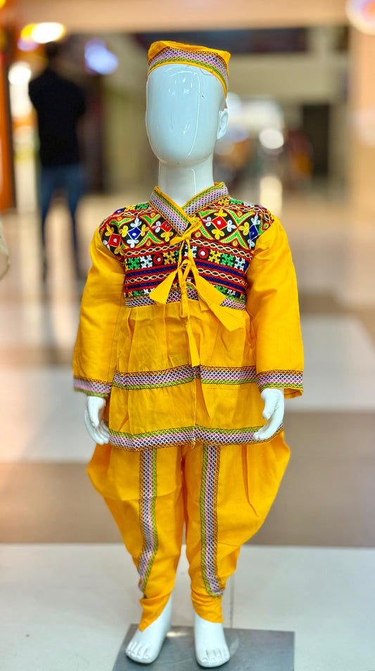 Navratri Collection🌈🌈🌈🌈🌈

Boys Kedia Dress
