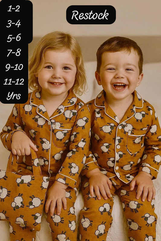 Kids wear night suits