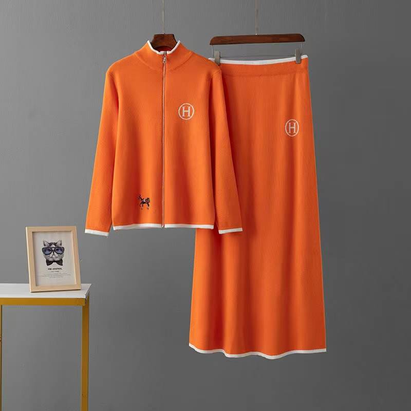 📌Celebrities Hermes Zipper Skirt Set
